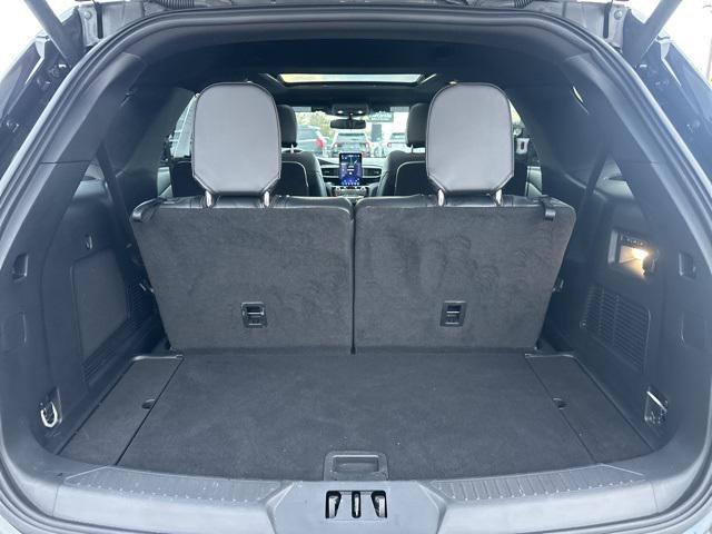 used 2024 Ford Explorer car, priced at $43,995