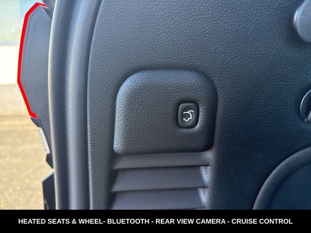 used 2021 Jeep Grand Cherokee car, priced at $18,995