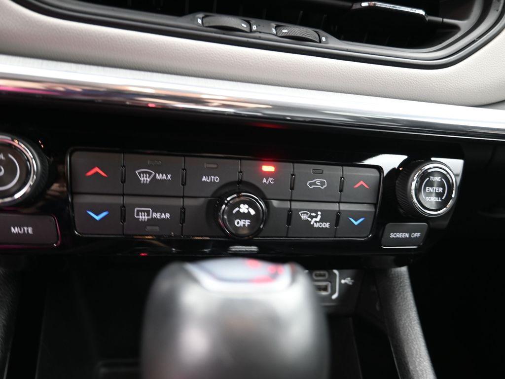 used 2024 Jeep Compass car, priced at $20,922