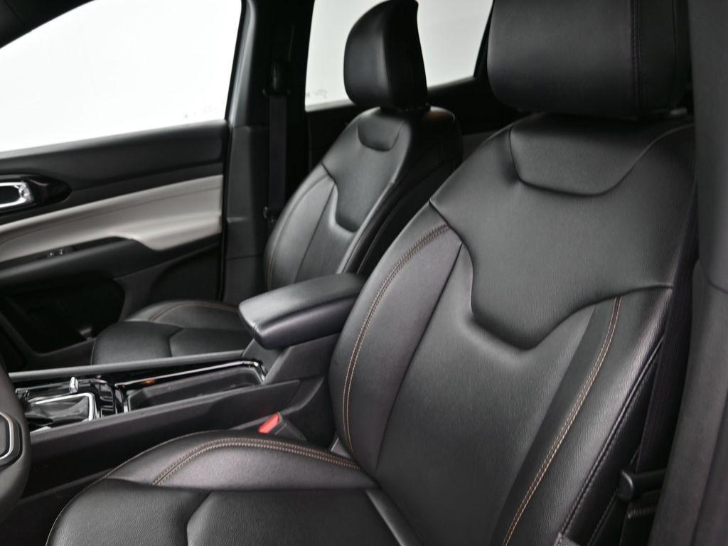 used 2024 Jeep Compass car, priced at $20,922