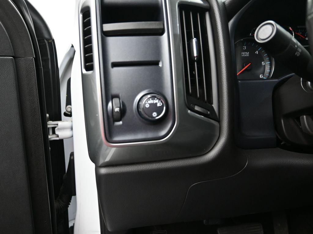 used 2018 Chevrolet Silverado 1500 car, priced at $20,822