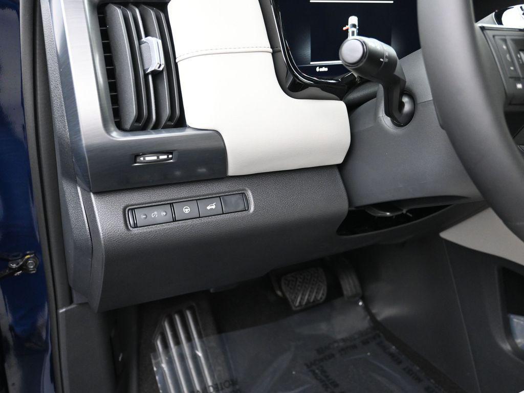 new 2026 Nissan Pathfinder car, priced at $44,378