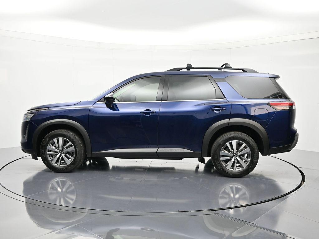 new 2026 Nissan Pathfinder car, priced at $44,378