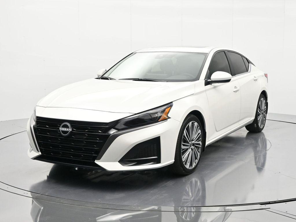 new 2026 Nissan Altima car, priced at $31,295