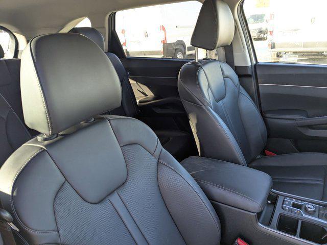 used 2025 Kia Sorento car, priced at $33,991