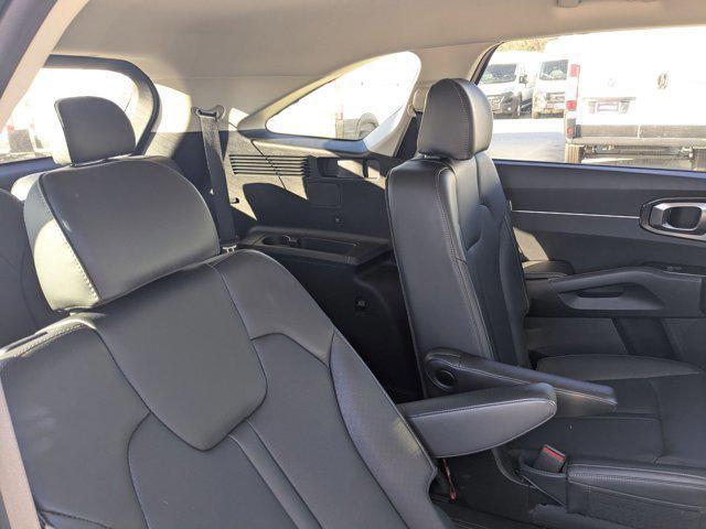 used 2025 Kia Sorento car, priced at $33,991