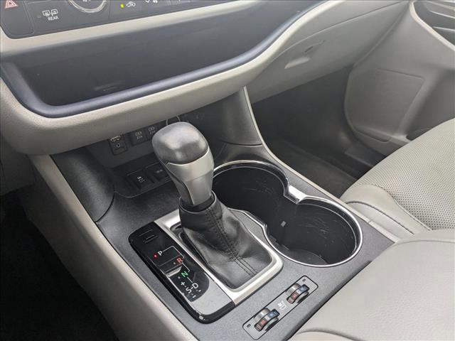used 2017 Toyota Highlander car, priced at $23,916