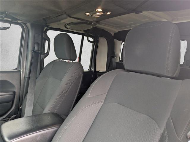used 2022 Jeep Gladiator car, priced at $28,216