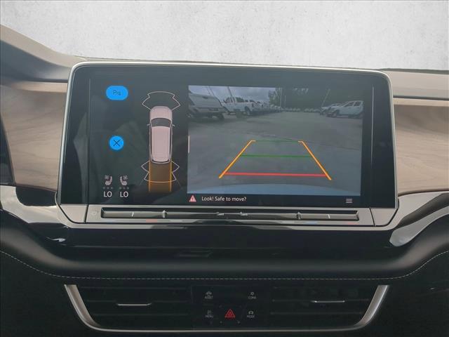 used 2025 Volkswagen Atlas car, priced at $29,493