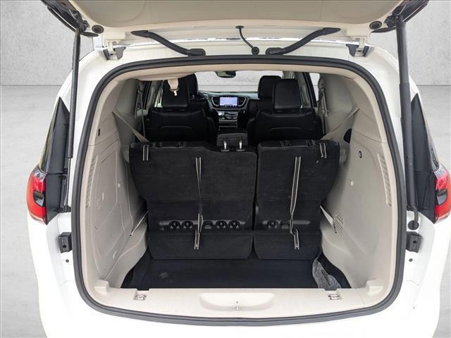 used 2024 Chrysler Pacifica Hybrid car, priced at $28,294