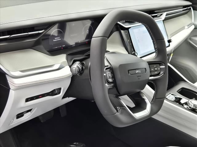 new 2026 Jeep Cherokee car, priced at $41,133
