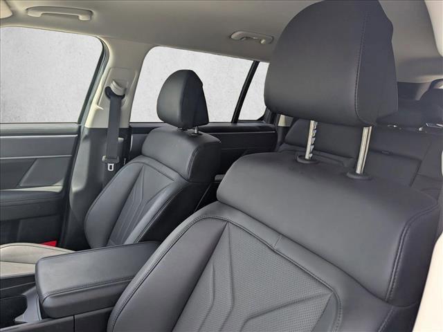 used 2025 Hyundai Santa Fe car, priced at $30,751