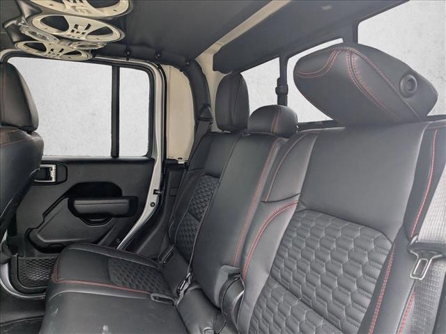 used 2022 Jeep Gladiator car, priced at $25,492