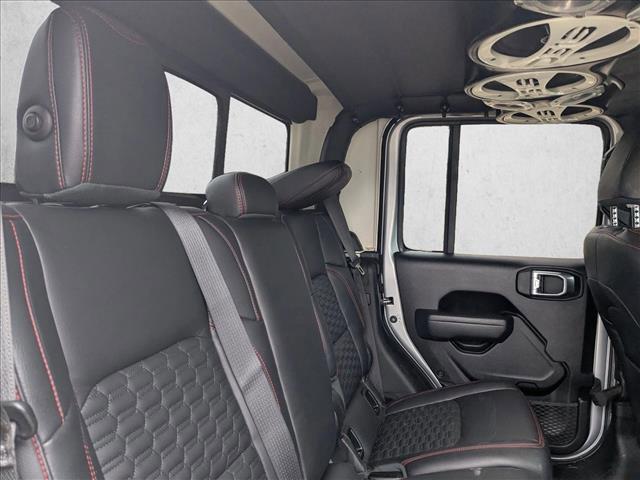 used 2022 Jeep Gladiator car, priced at $25,492
