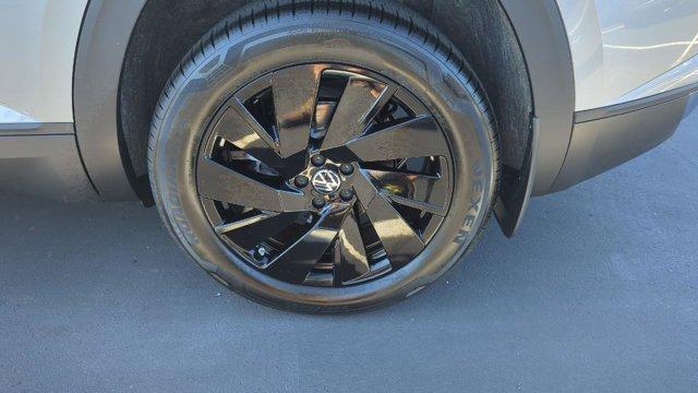 new 2026 Volkswagen Atlas Cross Sport car, priced at $43,550