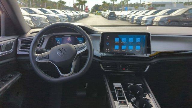 new 2026 Volkswagen Atlas Cross Sport car, priced at $43,769
