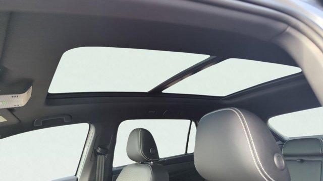 new 2026 Volkswagen Atlas Cross Sport car