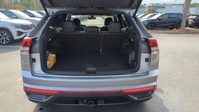 new 2026 Volkswagen Atlas Cross Sport car, priced at $43,769