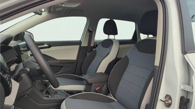 new 2026 Volkswagen Taos car