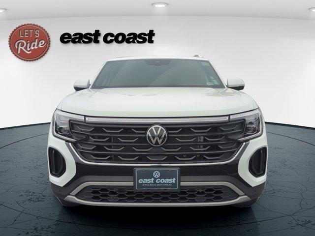 used 2025 Volkswagen Atlas Cross Sport car, priced at $37,000