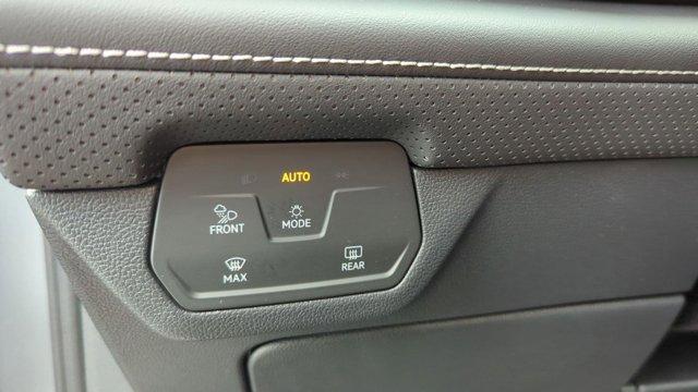 new 2026 Volkswagen Atlas Cross Sport car