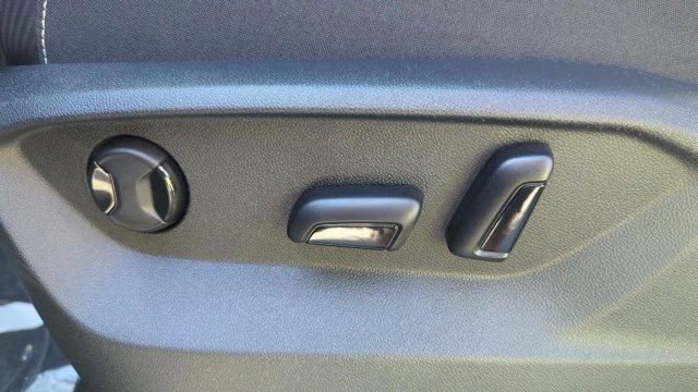 new 2026 Volkswagen Atlas Cross Sport car, priced at $44,942