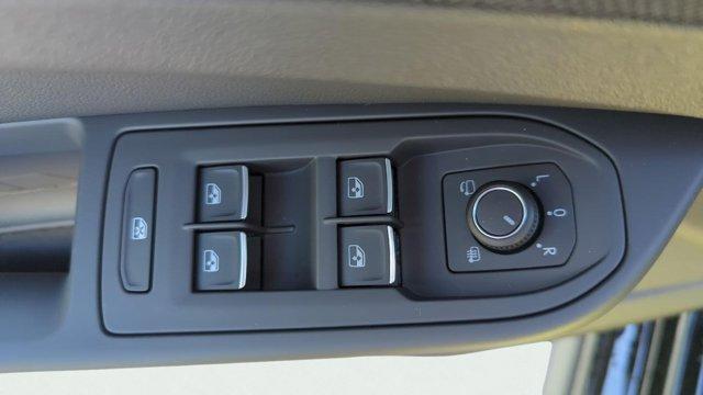 new 2025 Volkswagen Golf GTI car