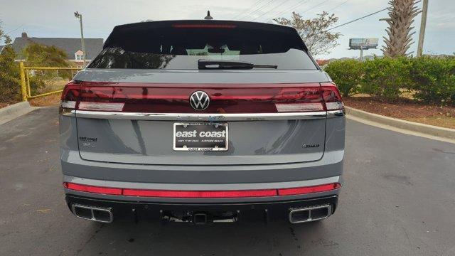 new 2026 Volkswagen Atlas Cross Sport car, priced at $53,452