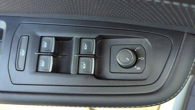 new 2026 Volkswagen Atlas Cross Sport car