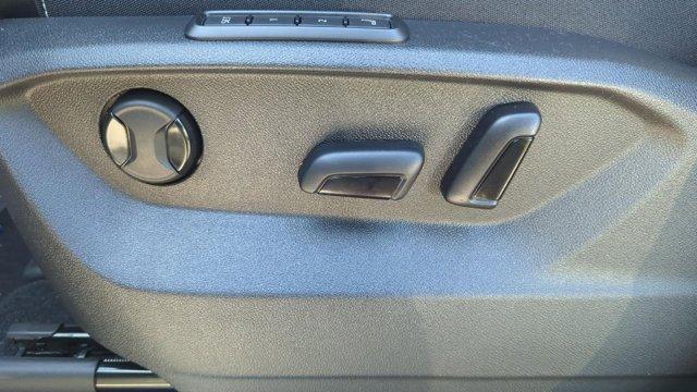 new 2026 Volkswagen Atlas Cross Sport car