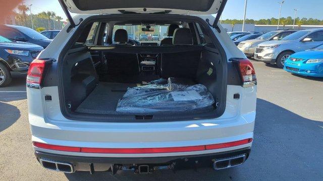 new 2026 Volkswagen Atlas Cross Sport car, priced at $53,452