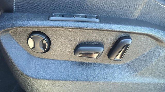 new 2026 Volkswagen Atlas Cross Sport car