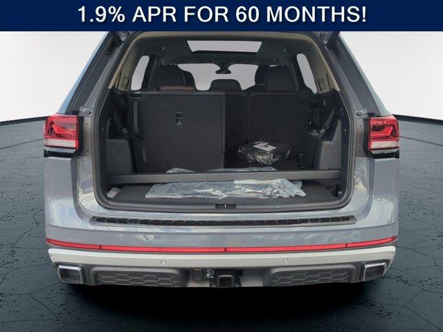 new 2026 Volkswagen Atlas car, priced at $53,661
