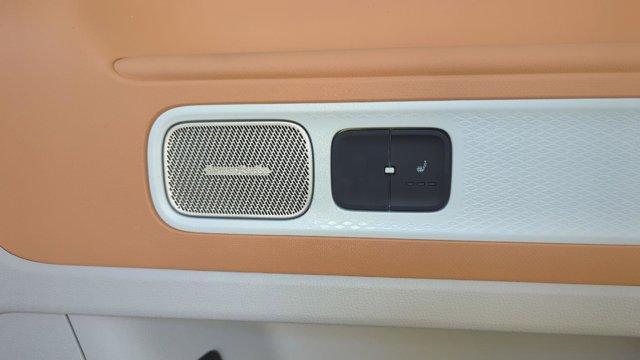 new 2025 Volkswagen ID. Buzz car