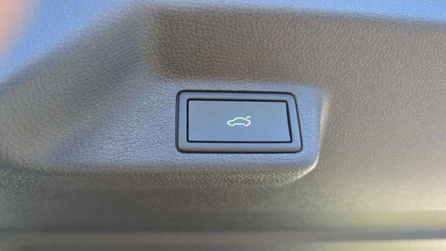 new 2025 Volkswagen ID. Buzz car