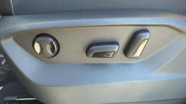 new 2026 Volkswagen Atlas Cross Sport car