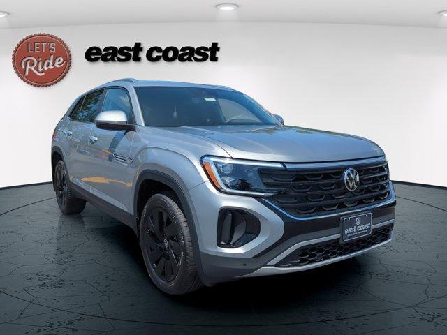 new 2026 Volkswagen Atlas Cross Sport car, priced at $48,155