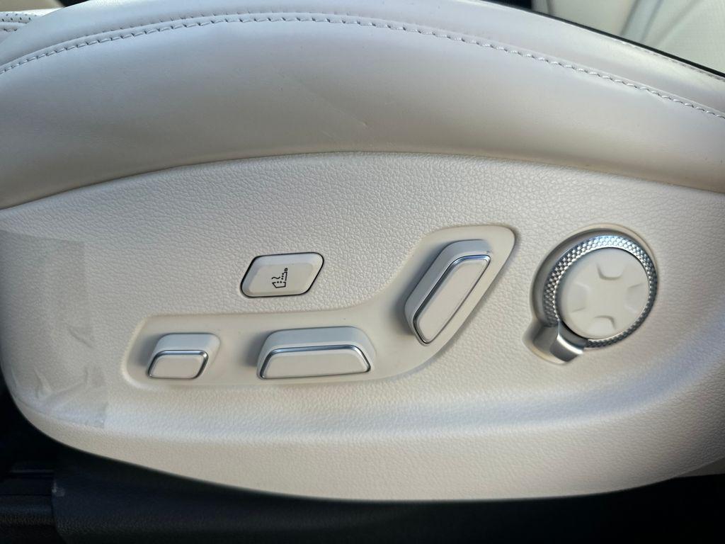 new 2026 Genesis GV80 car, priced at $80,327