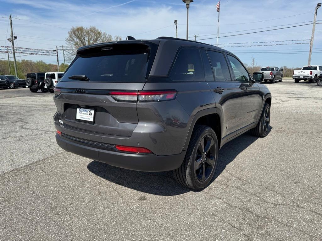 new 2025 Jeep Grand Cherokee car, priced at $46,939