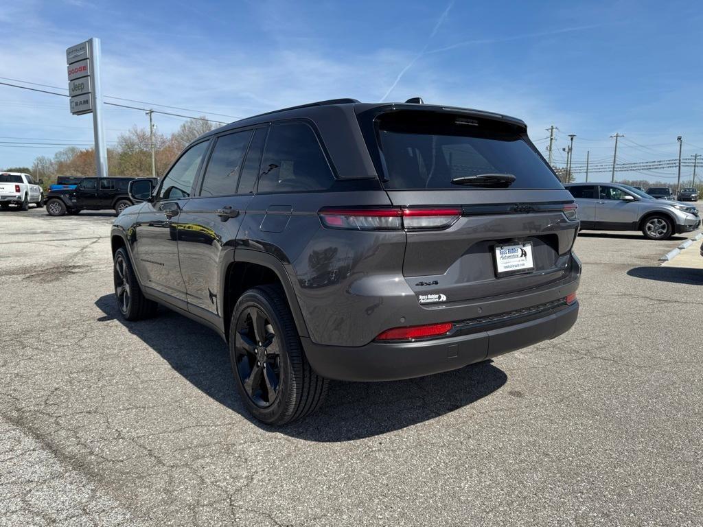 new 2025 Jeep Grand Cherokee car, priced at $46,939