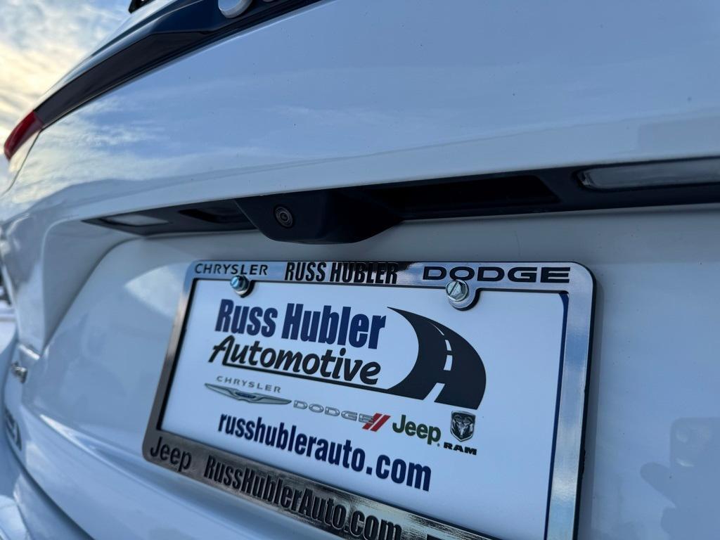 used 2024 Jeep Grand Cherokee car, priced at $33,958