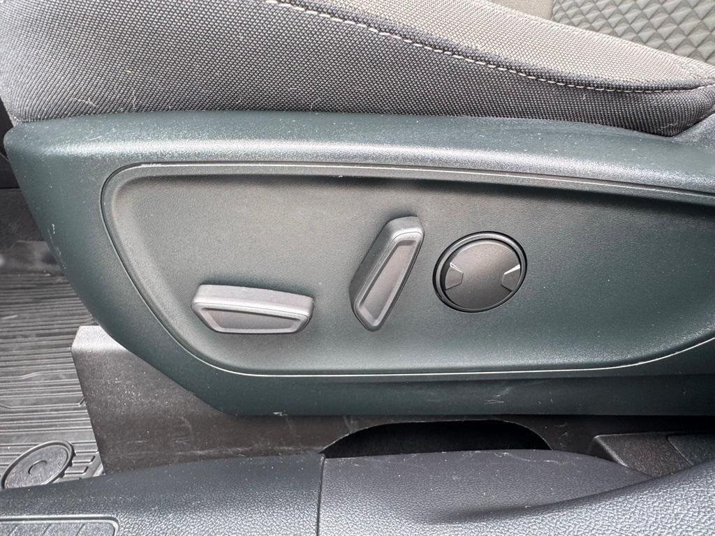 used 2022 Ford Escape car, priced at $17,158