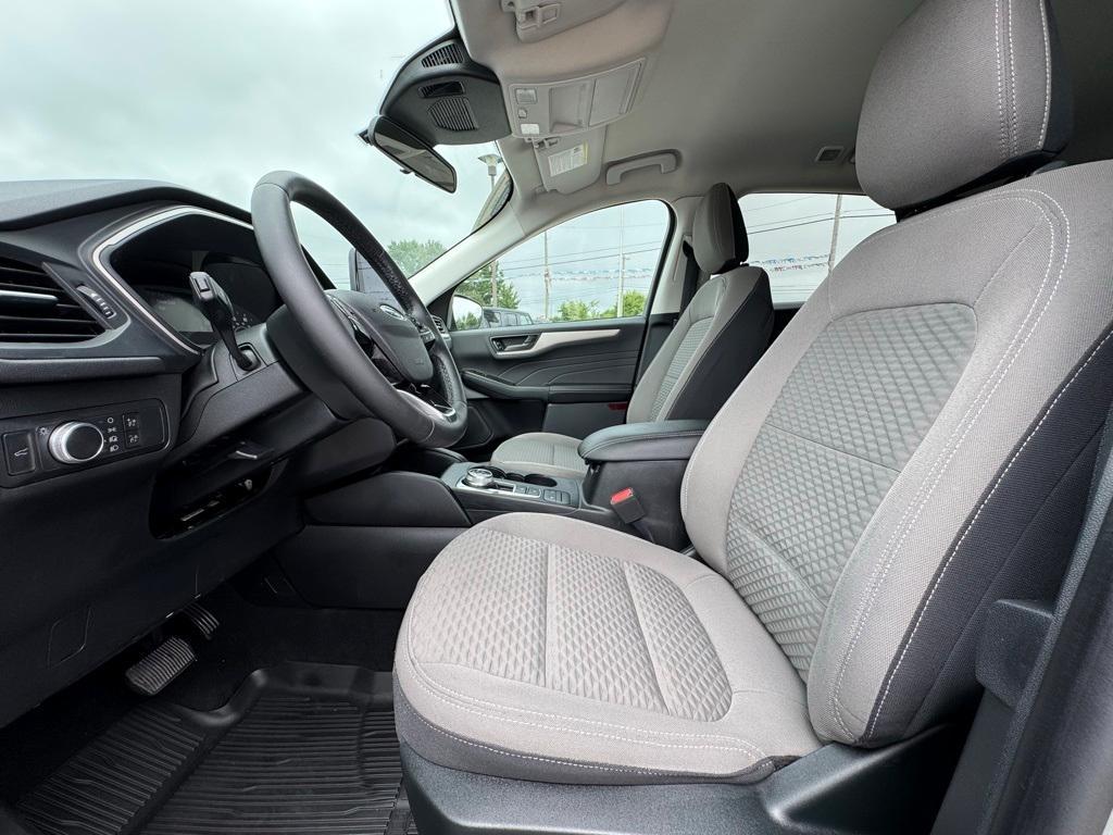 used 2022 Ford Escape car, priced at $17,158