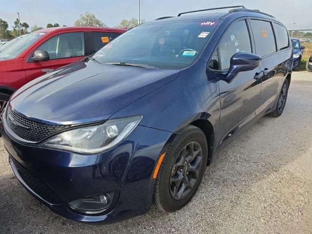 used 2018 Chrysler Pacifica car, priced at $19,199