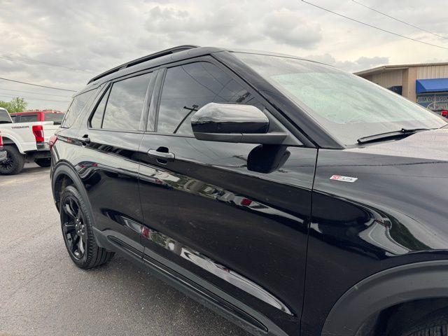 used 2023 Ford Explorer car, priced at $36,507