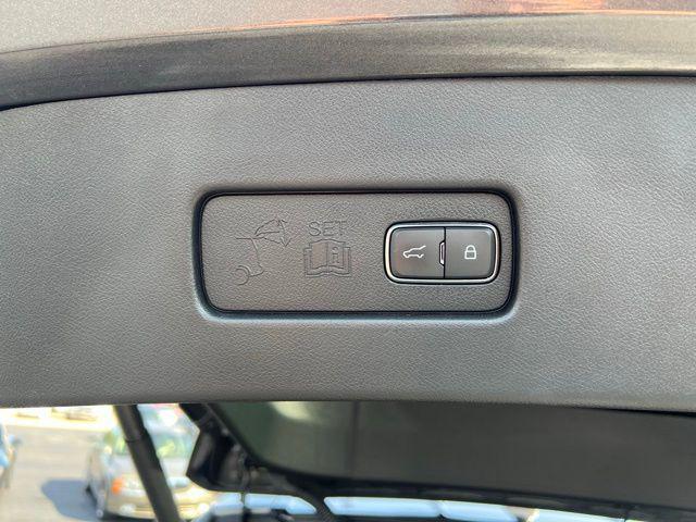 used 2020 Lincoln Aviator car, priced at $31,995