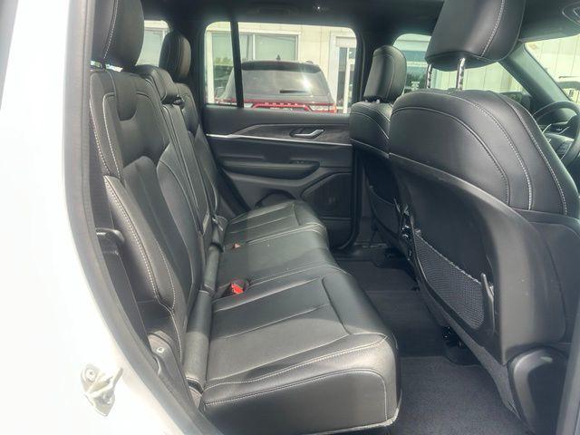 used 2024 Jeep Grand Cherokee car, priced at $33,321