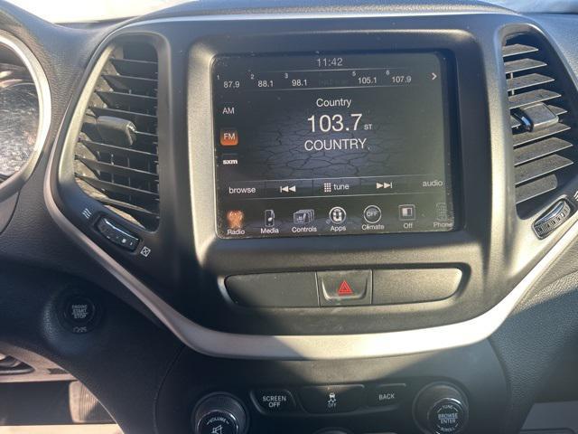 used 2018 Jeep Cherokee car, priced at $15,495