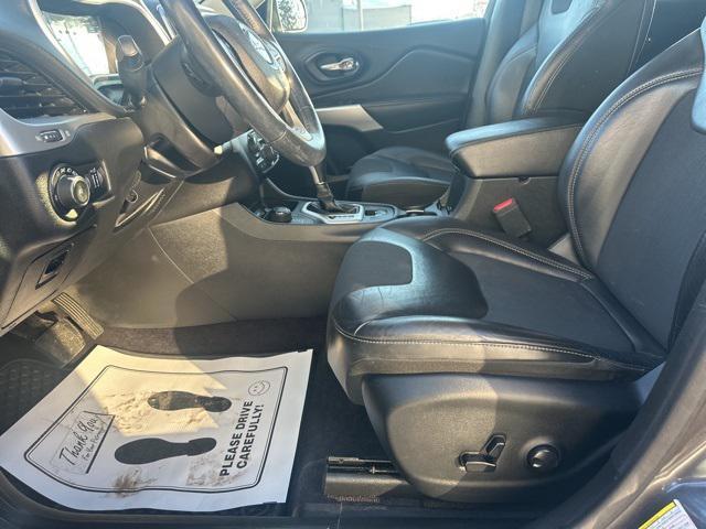 used 2018 Jeep Cherokee car, priced at $15,495