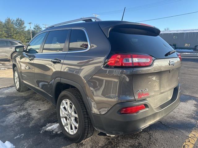 used 2018 Jeep Cherokee car, priced at $15,495